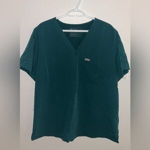 Figs V-Neck Scrub Top in for Green